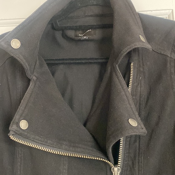 Jacket - Picture 3 of 3